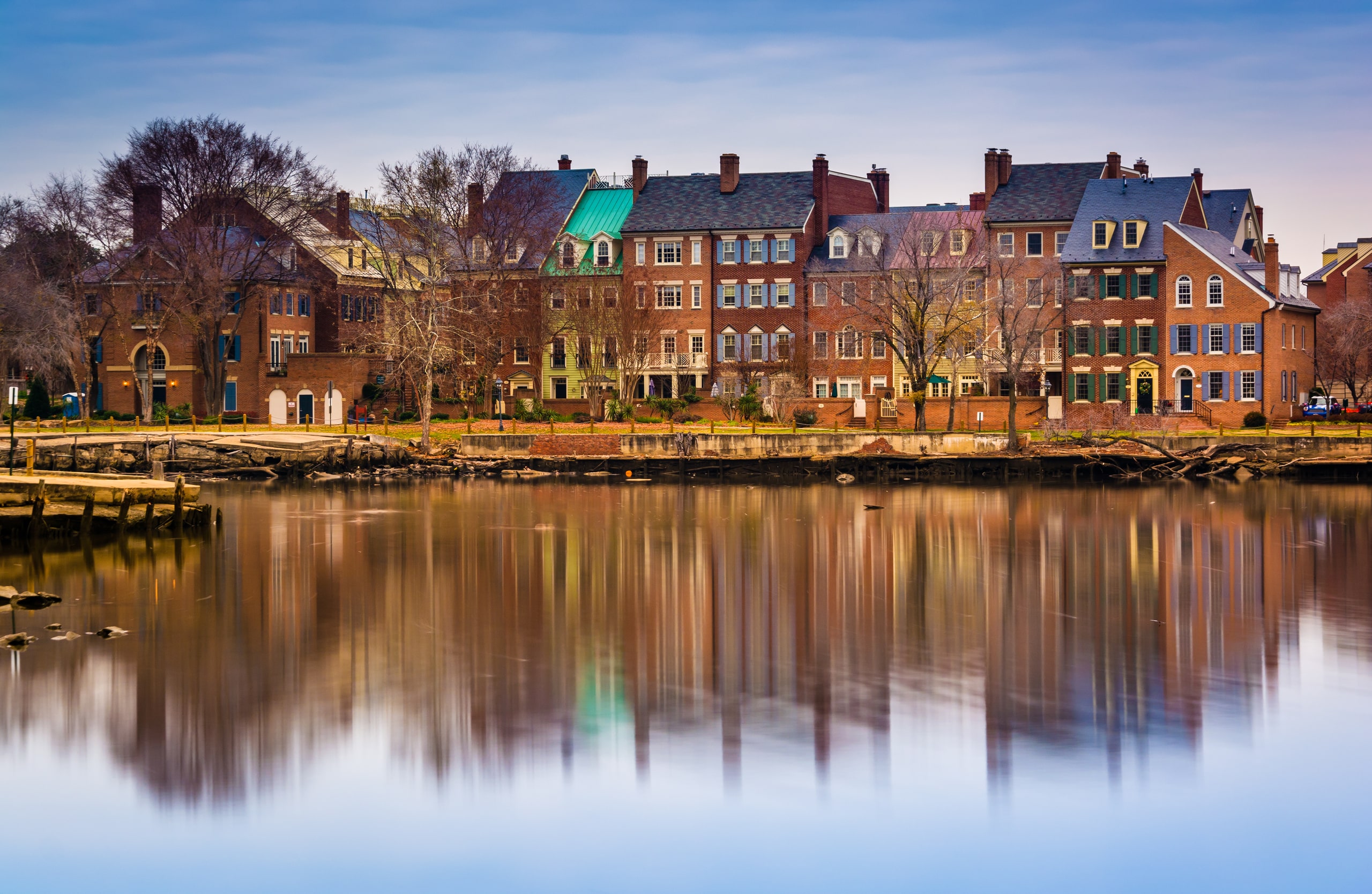 Waterfront Real Estate Along the Potomac River in Alexandria, Virginia